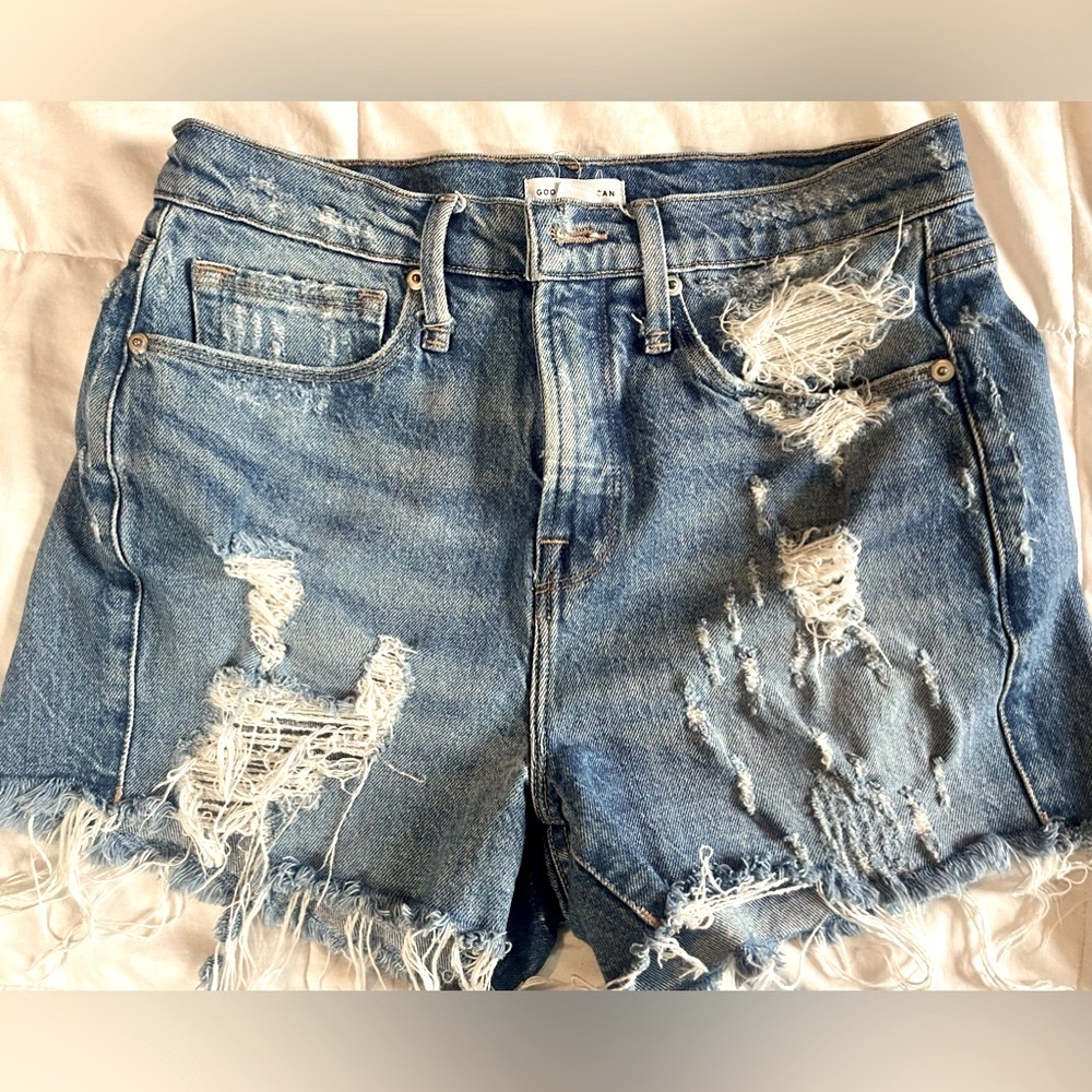 Size 00/24 Good American 90’s denim shorts